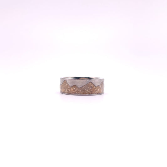 Titanium Mountains men’s ring
